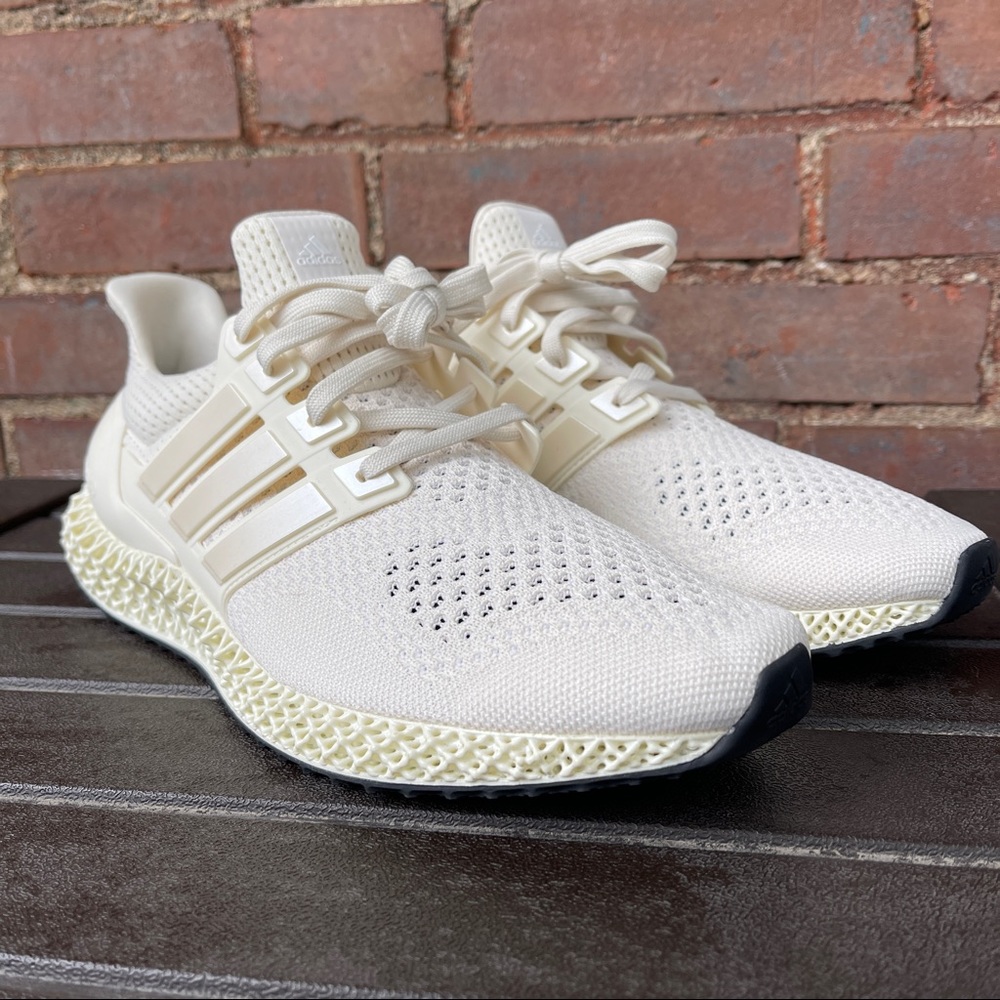 NWOT Adidas Ultra4d - Core White - 10 1/2